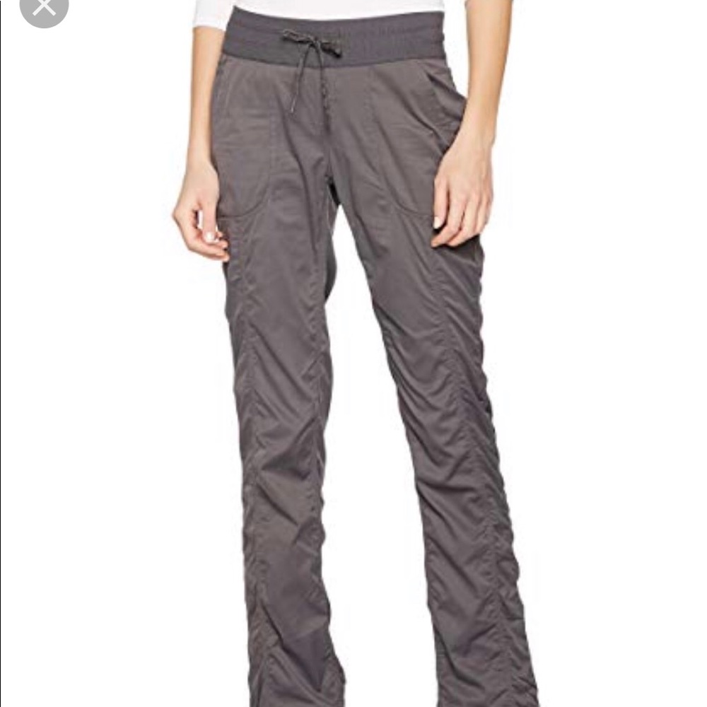 NWT The North Face gray Aphrodite 2.0 Pant